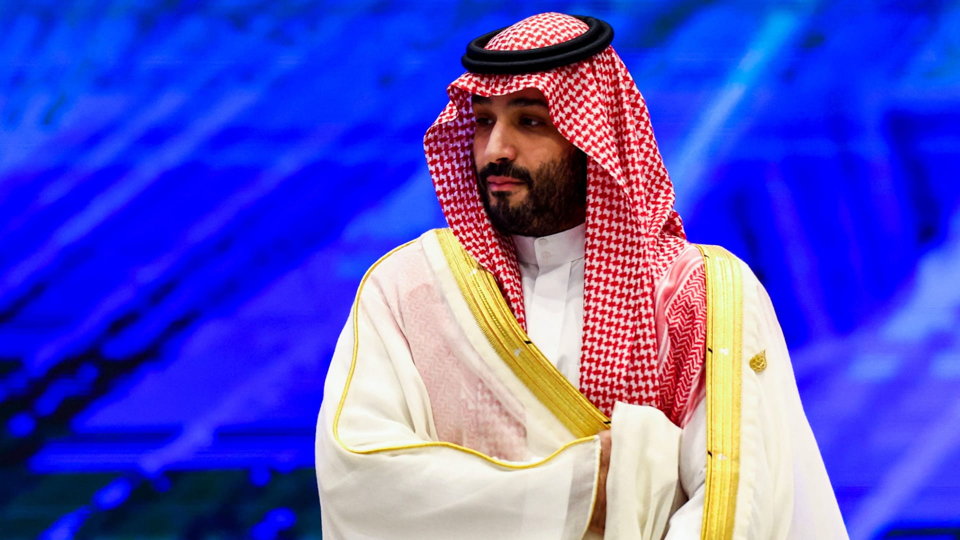 بمناسبة شهر رمضان: محمد بن سلمان يدخل الفرحة إلى قلوب جميع المقيمين في السعودية ويعلن عن مكرمة ثمينة وغير مسبوقة