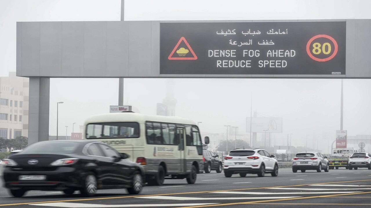 عاجل وهام .. تخفيض حدود السرعة في الامارات ببعض الطرق لهذا السبب