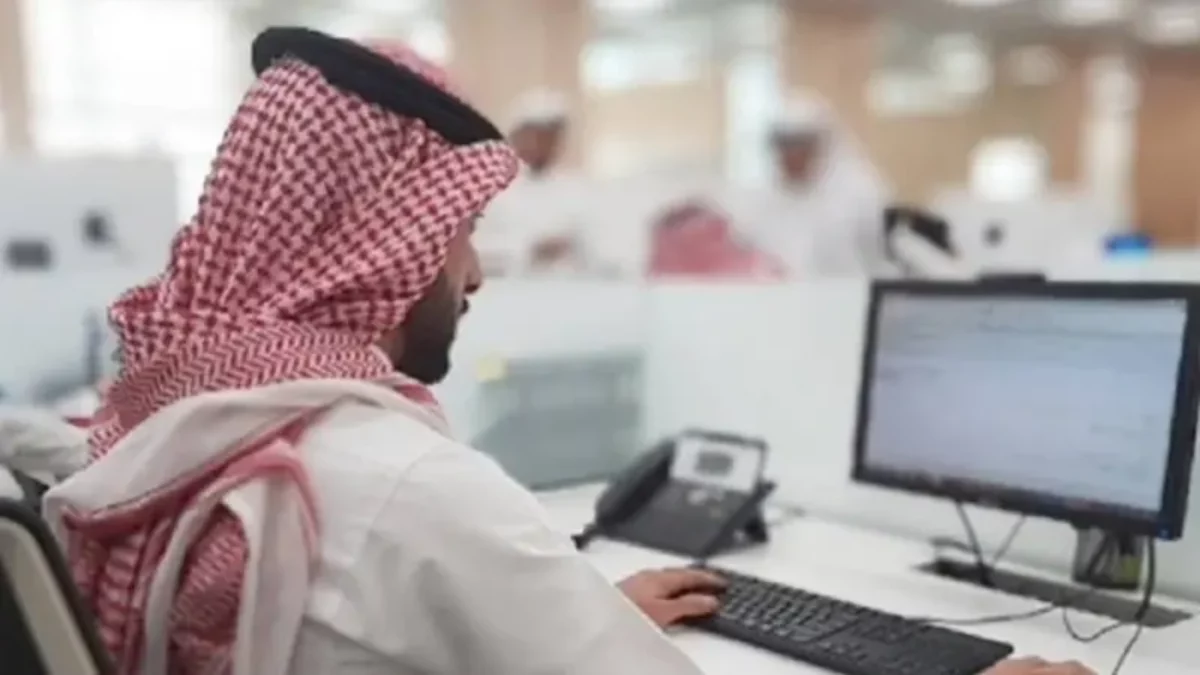 السعودية تضع حد أدني لأجور وأحد أقصي لأجور لجميع العمالة الوافدة والمقيمين .. التفاصيل كاملة