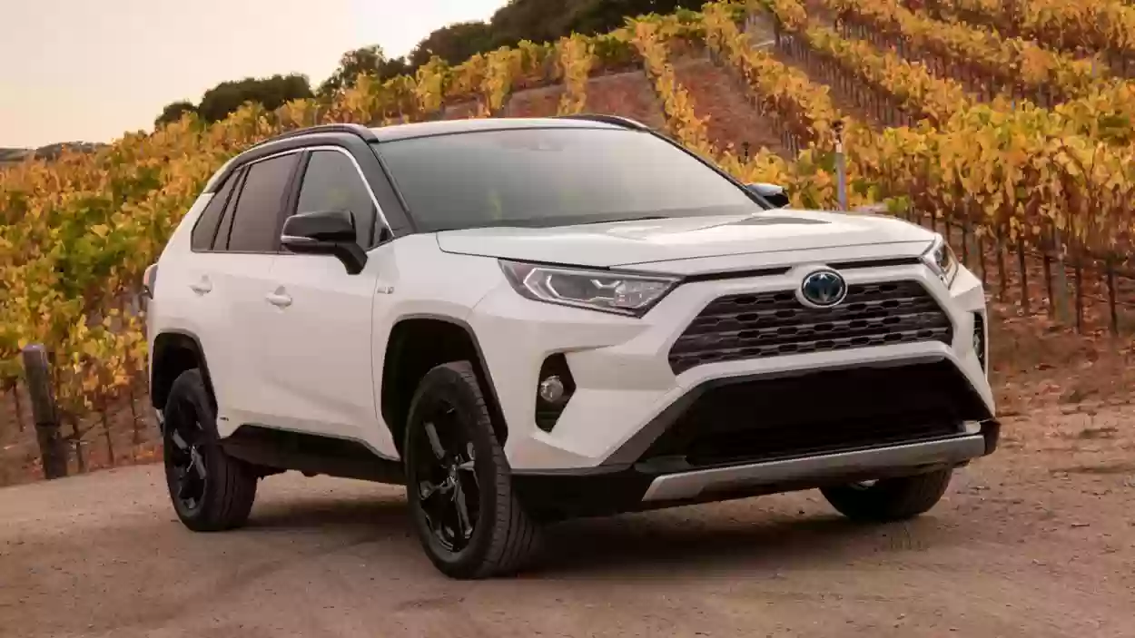 أسعار ومواصفات تويوتا RAV4 2019.. سيارات مستعملة بالسوق السعودي عائلية بأداء جيد بوش