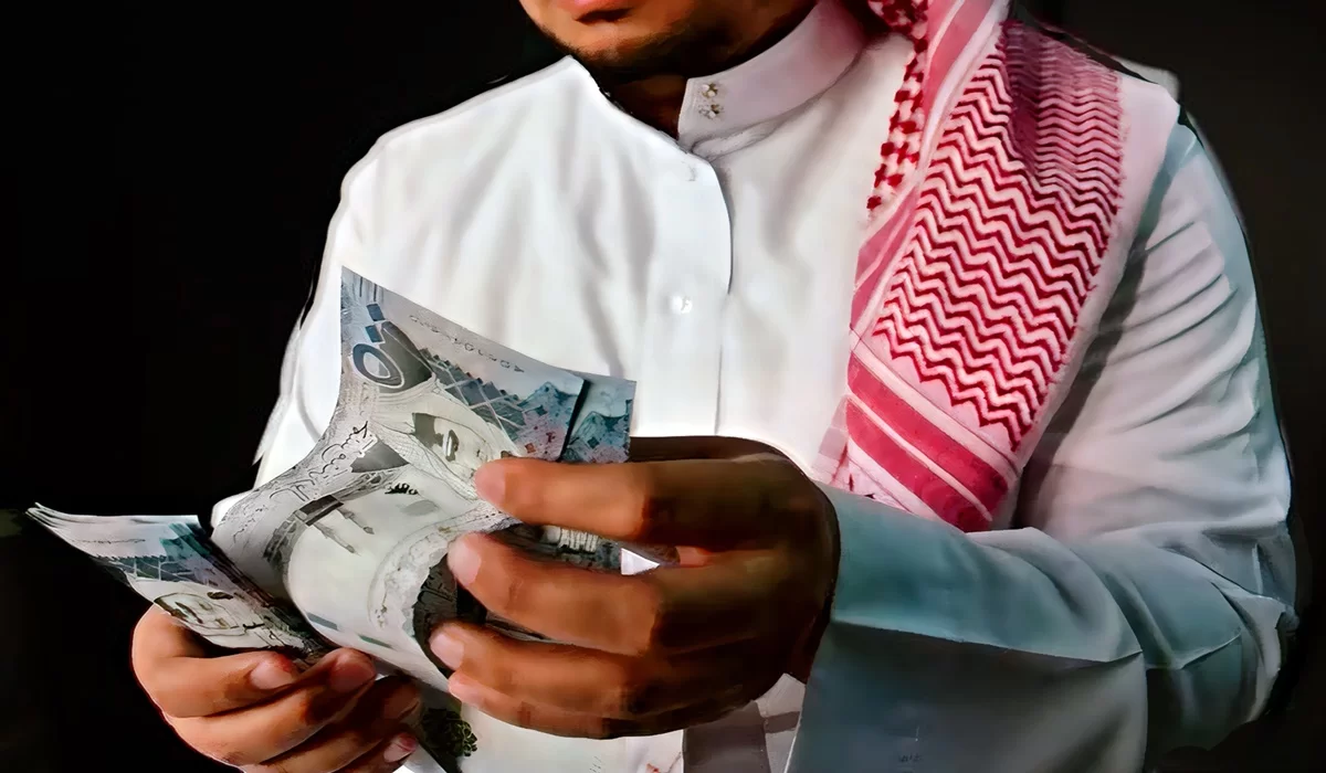 للمواطن والمقيم في السعودية.. قرض شخصي سريع يصل 100 ألف ريال وأقساط ميسرة