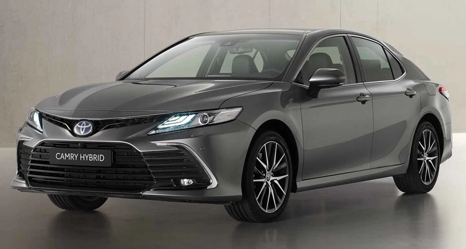 بمحرك قوي .. مواصفات سيارة تويوتا كامري Toyota Camry وسعرها في السعودية يقترب من 100 ألف ريال